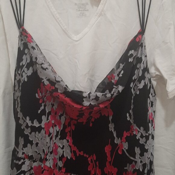 Plus Size Lightweight Maxi Dress - Picture 3 of 5